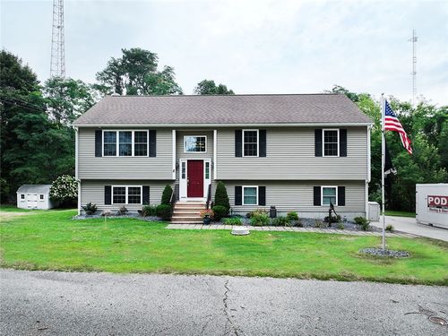 8 Kingston St, Johnston, RI, 02919-6616 | Card Image