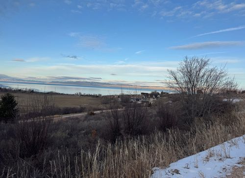 52-739 Snowberry Ct, Garden City, UT, 84028-7810 | Card Image