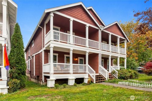 26530 Ne Ring St, Duvall, WA, 98019-6466 | Card Image