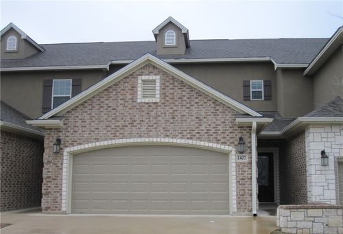 1407 Crescent Ridge Dr, College Station, TX, 77845-4381 | Card Image