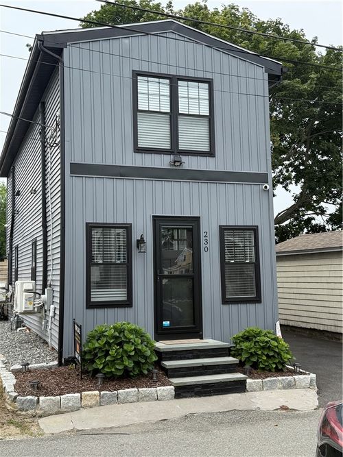 230 Cedar Ave, Portsmouth, RI, 02871-4513 | Card Image