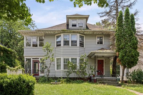 75 Magee Ave, Rochester, NY, 14613-1110 | Card Image