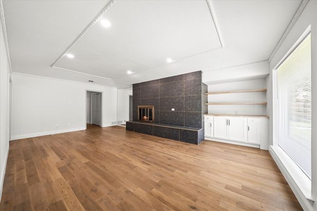 3649 Stables Ln, House other with 2 bedrooms, 2 bathrooms and null parking in Dallas TX | Image 7