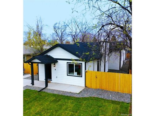 1450 Syracuse St, Denver, CO, 80220-3229 | Card Image