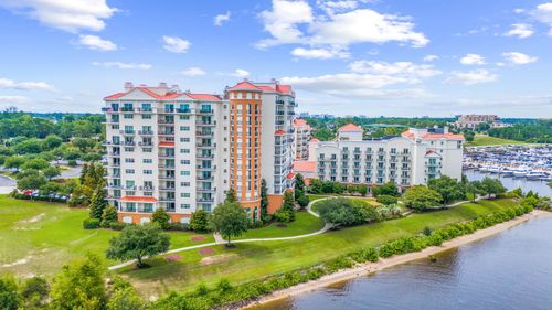 4-404-8121 Amalfi Pl, Myrtle Beach, SC, 29572-8157 | Card Image