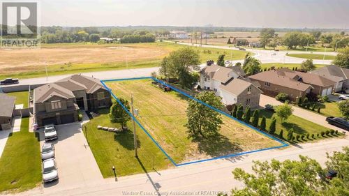 3423 11th Concession Rd, Maidstone, ON, N0R1K0 | Card Image