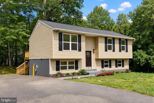 2024 Yew Ct, SAINT LEONARD, MD, 20685-2348 | Card Image