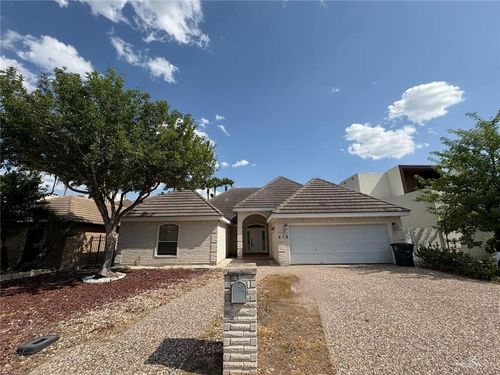210 Rio Grande Dr, Mission, TX, 78572-7474 | Card Image