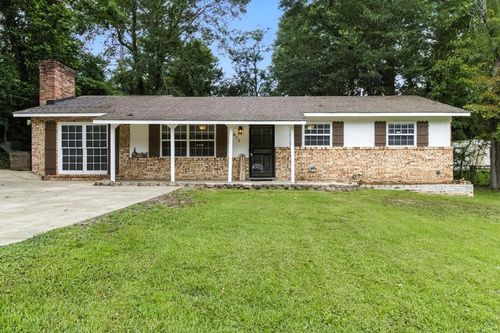 813 Wright Dr, Columbus, GA, 31907-4935 | Card Image