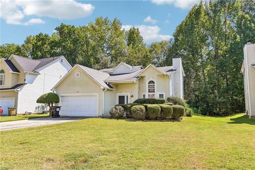 1117 W Shore Dr, Riverdale, GA, 30296-3367 | Card Image