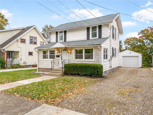 810 Taylor St Sw, Massillon, OH, 44647-7729 | Card Image