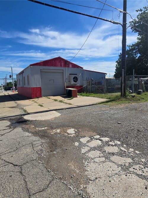 501 E Main, Cushing, OK, 74023 | Card Image