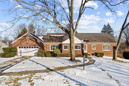 1111 Firwood Dr, Pittsburgh, PA, 15243-1824 | Card Image