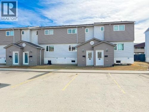 37-96 Lewes Blvd, Whitehorse, YT, Y1A4S6 | Card Image
