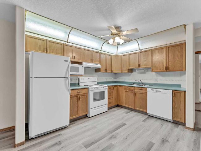 312 - 1535 Southview Drive Se, Home with 2 bedrooms, 2 bathrooms and 1 parking in Medicine Hat AB | Image 7