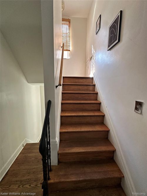 20020 Riopelle St, Detroit, MI, 48203-4710 | Card Image