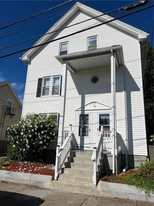 2-26 Norris Ave, Pawtucket, RI, 02861-1710 | Card Image