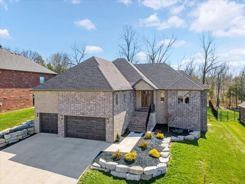 348 W Monarchwood Dr, Nixa, MO, 65714-7947 | Card Image