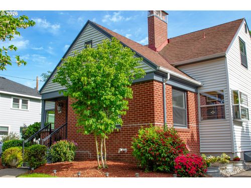 4446 Ne Irving St, Portland, OR, 97213-2341 | Card Image