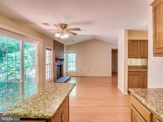 9720 Ironmaster Dr, House other with 4 bedrooms, 3 bathrooms and null parking in BURKE VA | Image 20