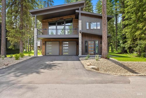 b2-332 Running Horse Dr, McCall, ID, 83638 | Card Image