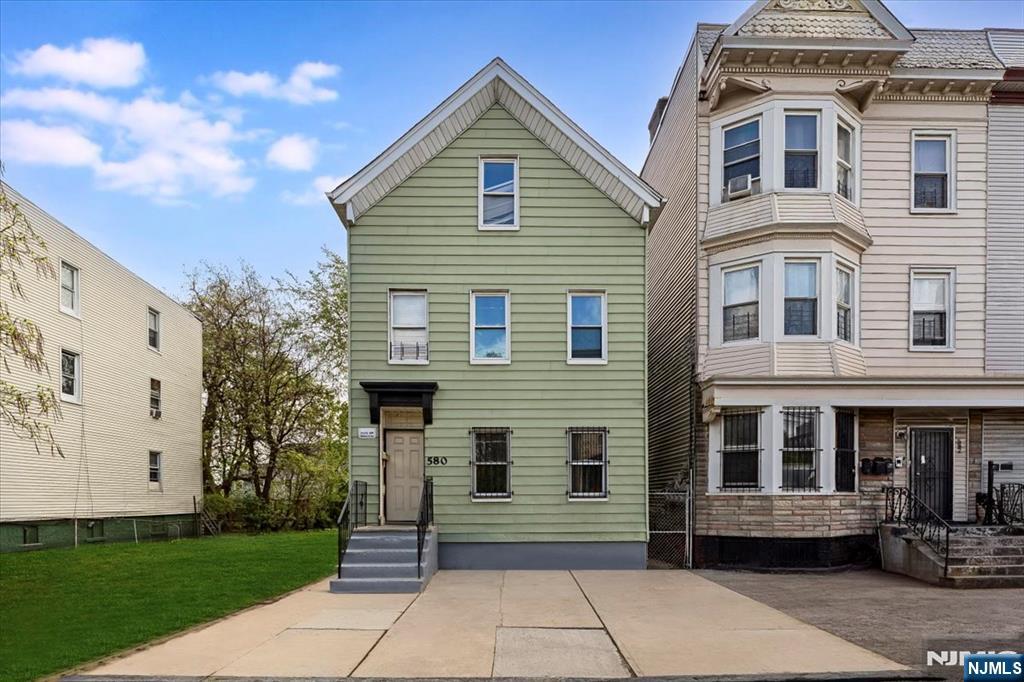 Residential Income in Newark 4