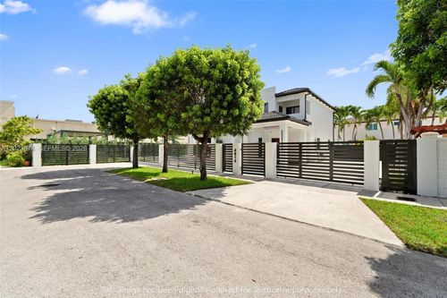 4014 Sw 144th Pl, Miami, FL, 33175-7847 | Card Image