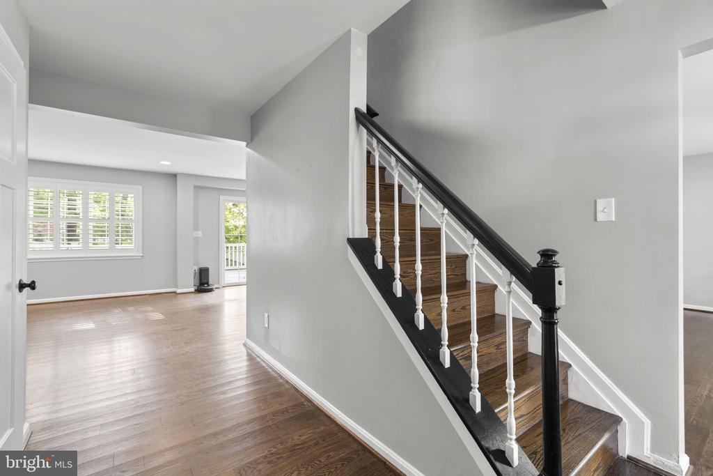 Residential in LINTHICUM HEIGHTS 4