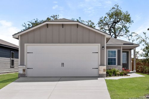 11530 Bald Eagle Hts, San Antonio, TX, 78223-5228 | Card Image