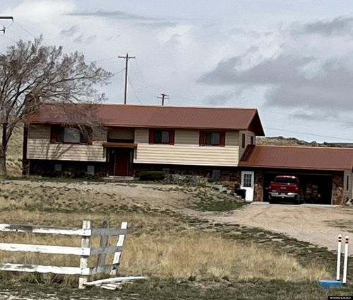 85 Wagon Circle Rd, Rawlins, WY, 82301-5033 | Card Image