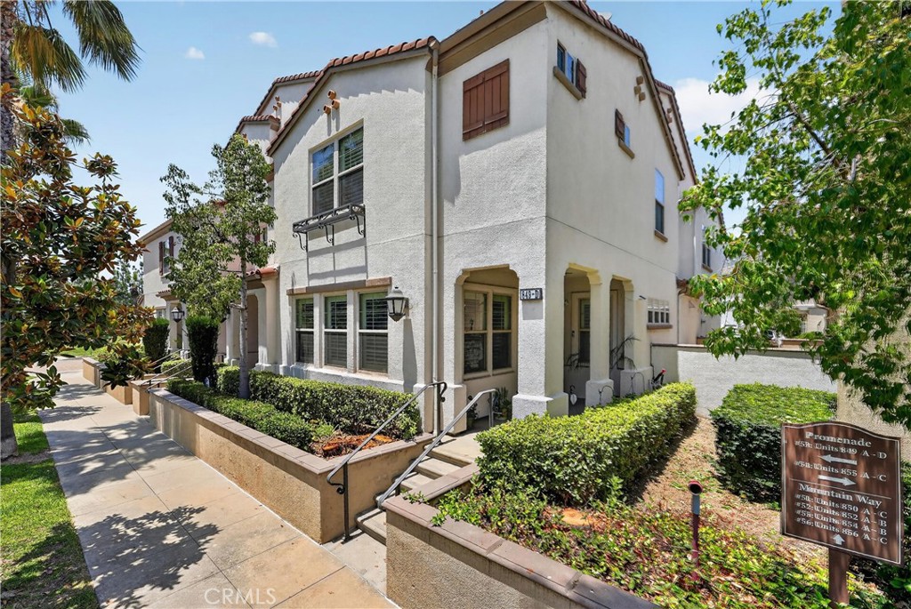 Residential in Azusa 2