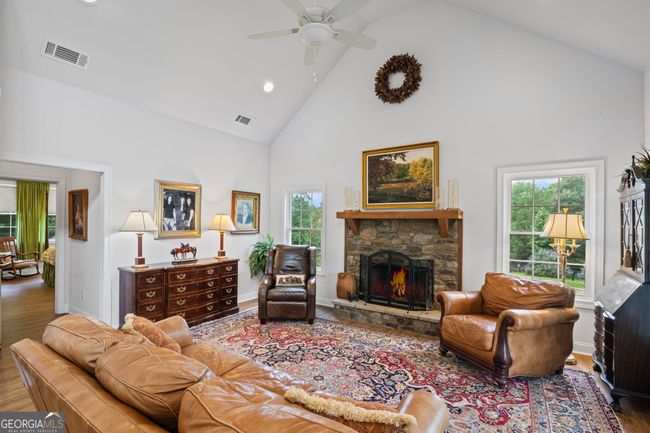 1953 Bishop Rd, Home with 3 bedrooms, 3 bathrooms and 2 parking in Luthersville GA | Image 10