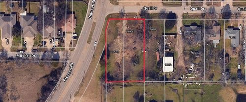 14004 Quail Dr, Balch Springs, TX, 75180-2446 | Card Image