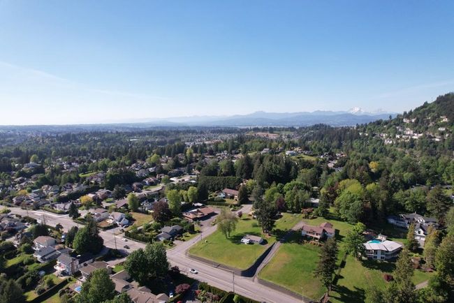 35176 Marshall Road, House other with 2 bedrooms, 3 bathrooms and 2 parking in Abbotsford BC | Image 11