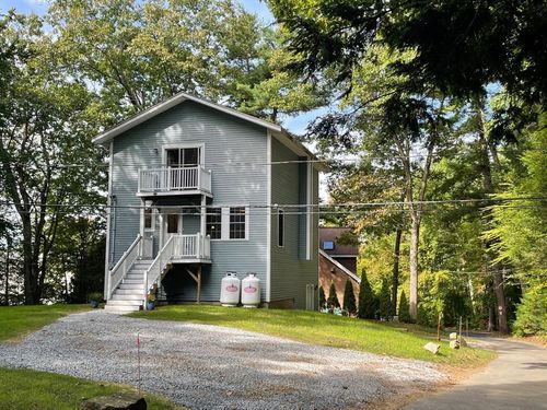 2 Water St, Sandown, NH, 03873-2472 | Card Image