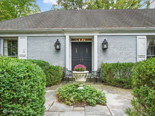 704 Bittersweet Ln, Hinsdale, IL, 60521-4715 | Card Image