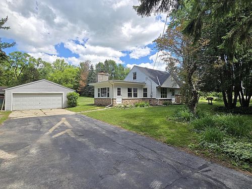 N92W29368 Center Oak Road, Merton, WI, 53029 | Card Image