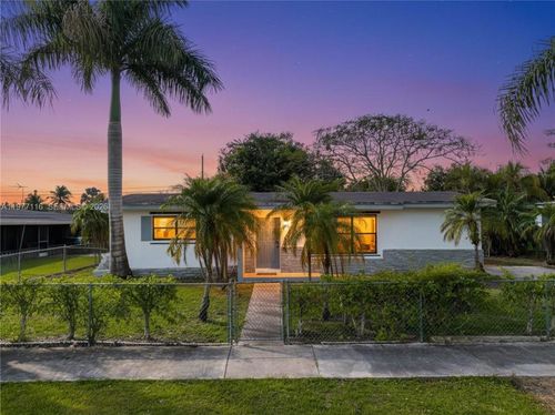1610 Nw 9th Ct, Homestead, FL, 33030 | Card Image