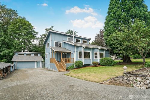 15417 204th Ave Se, Renton, WA, 98059-9021 | Card Image