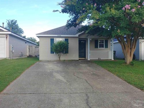 3086 Flintlock Dr, Pensacola, FL, 32526-8067 | Card Image