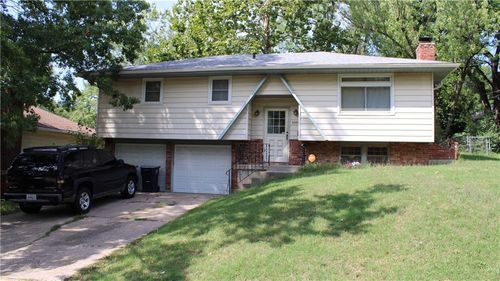 5504 E 100th St, Kansas City, MO, 64137-1310 | Card Image