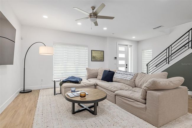 3317 Sw 50 Th Dr, Townhouse with 3 bedrooms, 3 bathrooms and null parking in GAINESVILLE FL | Image 5
