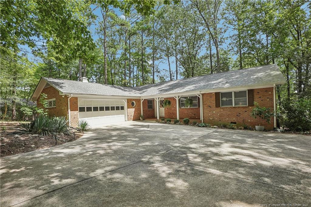 Fairway Ln, Sanford, NC 27332