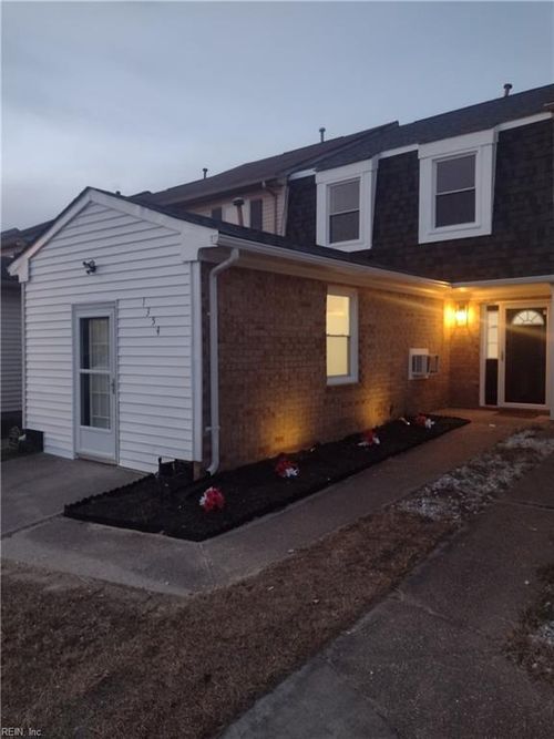 1354 Hafford Rd, Virginia Beach, VA, 23464-8611 | Card Image