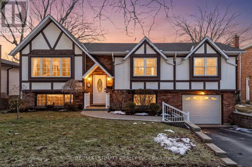 54 Debora Dr, Grimsby, ON, L3M4J3 | Card Image