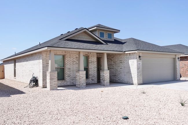 2220 Goldfinch Rd, House other with 3 bedrooms, 2 bathrooms and 2 parking in Midland TX | Image 5