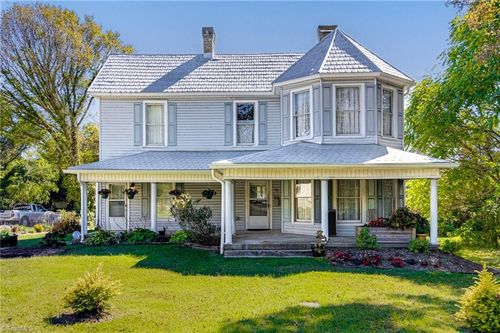 418 W Acadia Ave, Winston-Salem, NC, 27127-2813 | Card Image