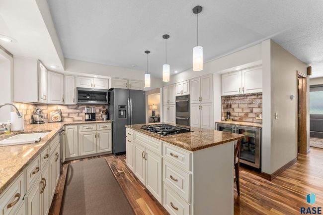 904 W Chicory Ln, House other with 5 bedrooms, 5 bathrooms and null parking in Sioux Falls SD | Image 6