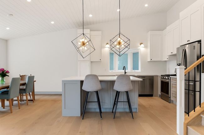 72 Edforth Cres Nw, House other with 5 bedrooms, 3 bathrooms and 4 parking in Calgary AB | Image 7