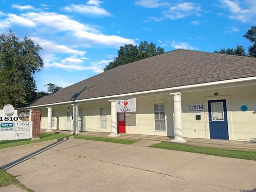 ste-b-1810 Florida Ave Sw, Denham Springs, LA, 70726-4930 | Card Image